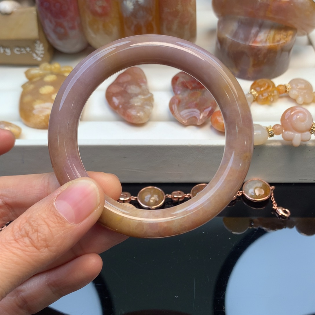 硅化珊瑚（珊瑚玉）手镯未镶嵌私****享