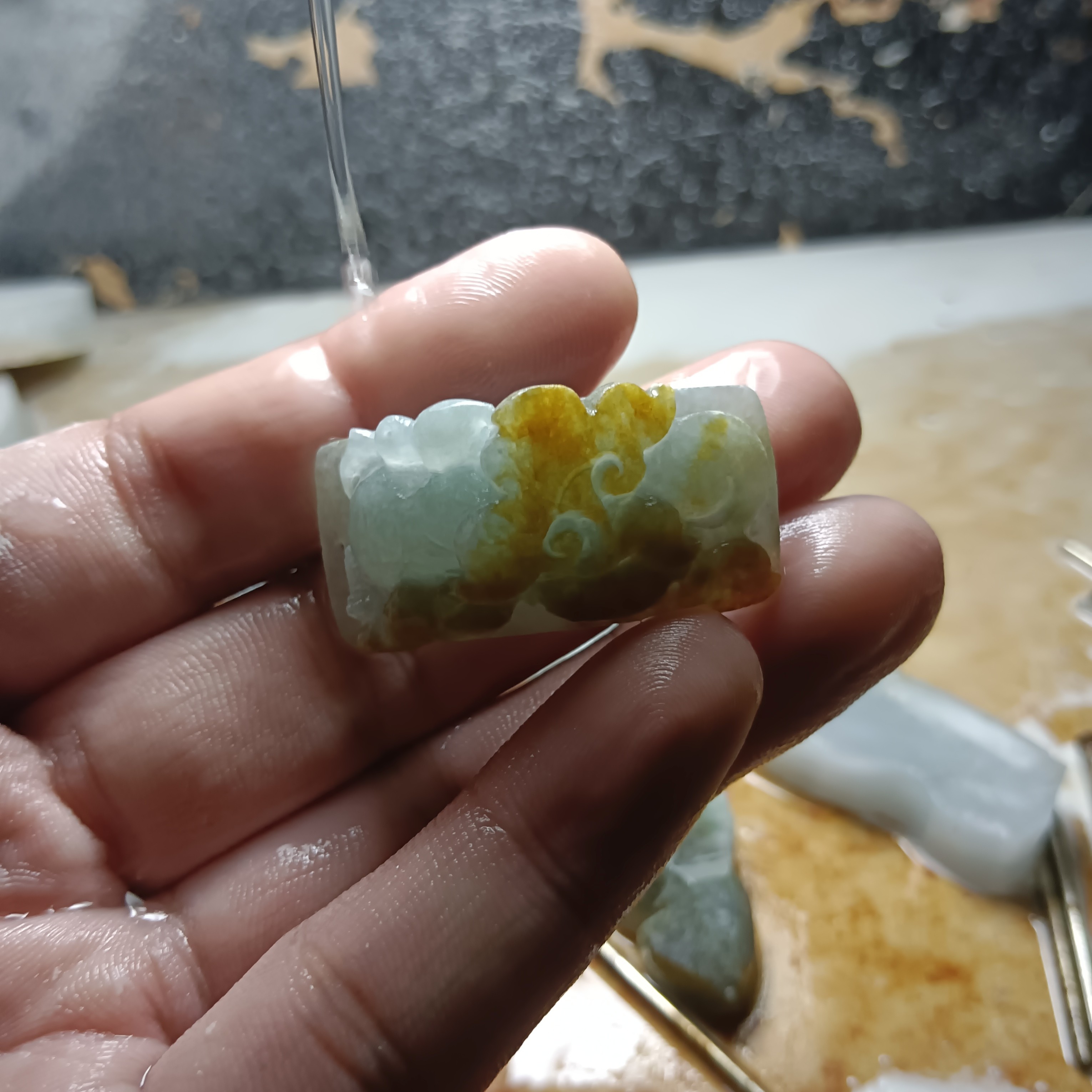 天然A货冰润黄翡鼠钱手牌财源广进，送绳子