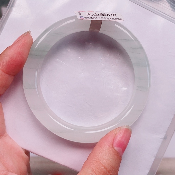 石英质玉合金手镯9