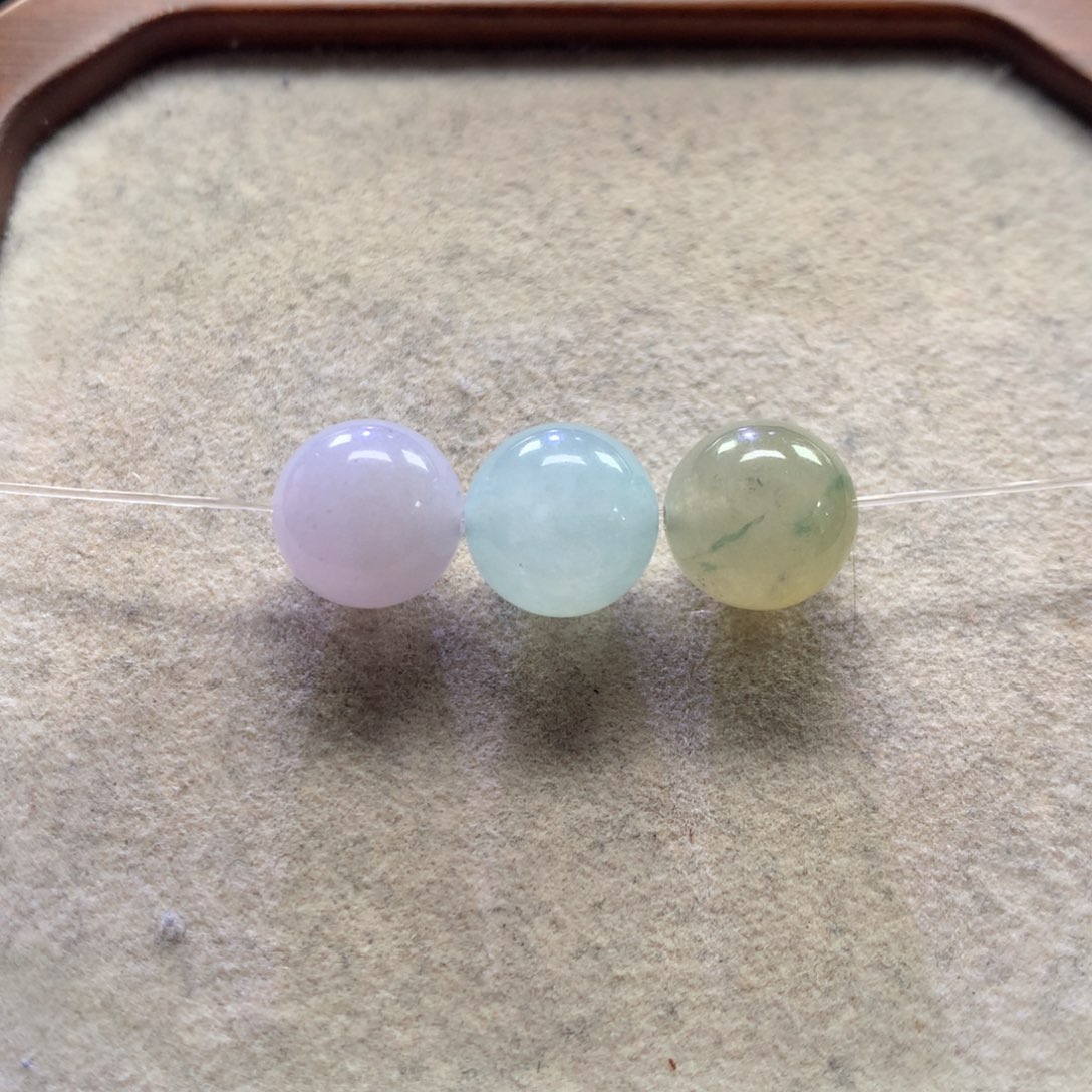 翡翠未镶嵌手链11mm+单颗价格