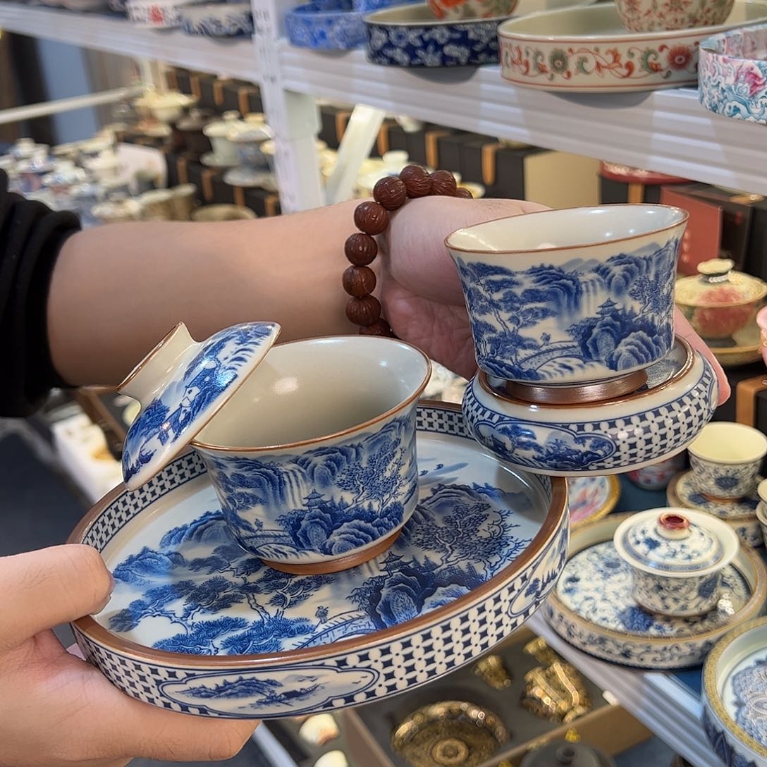 盖碗很漂亮我很喜欢