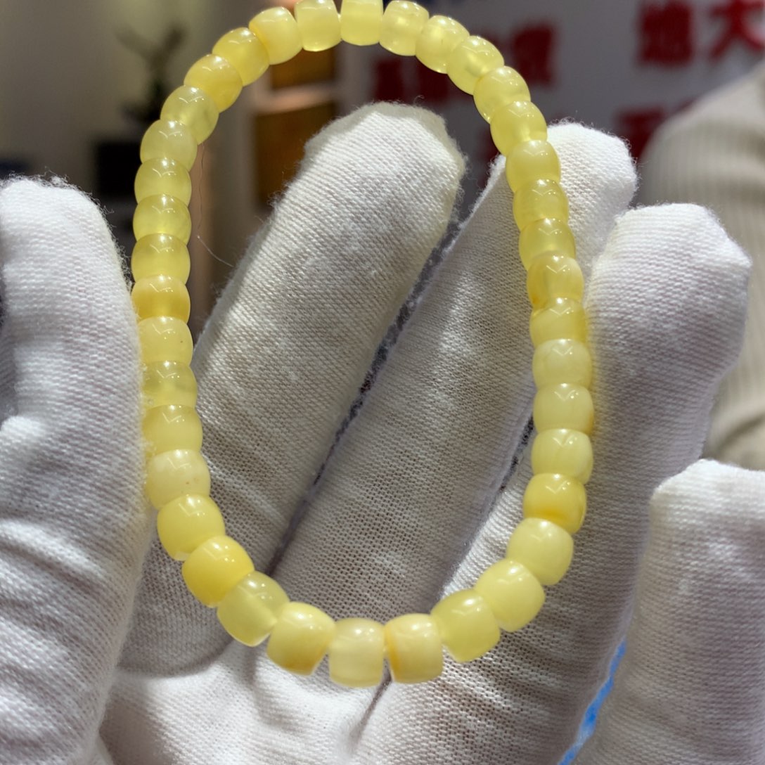 琥珀手串未镶嵌单圈