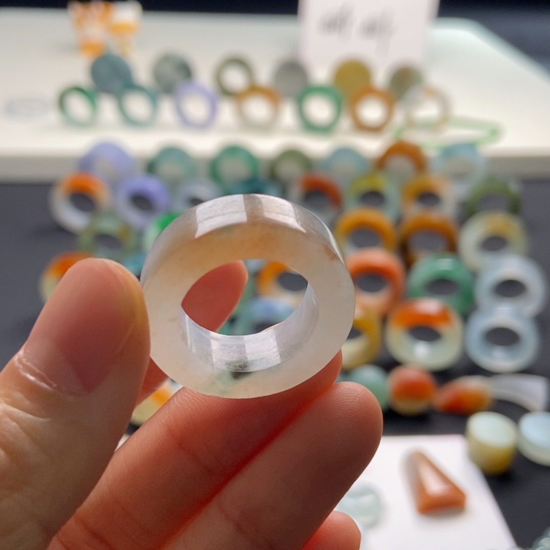 定制翡翠未镶嵌12～15圈口