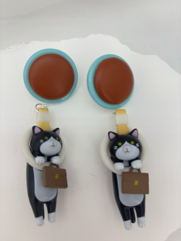 非金属树脂耳饰 通勤提公文包打工人三花猫吊环设计师原创