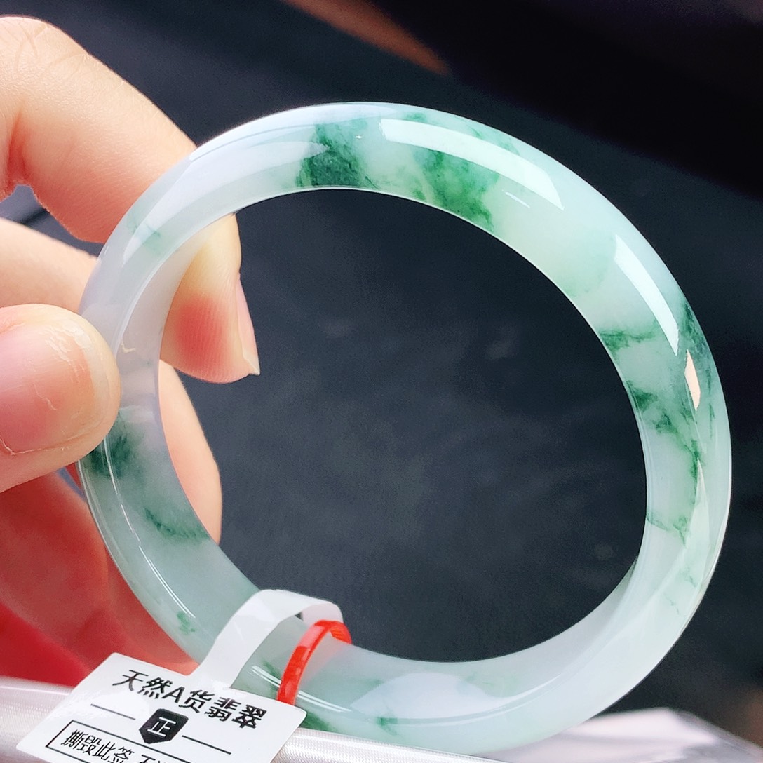 未镶嵌手镯翡翠55圈