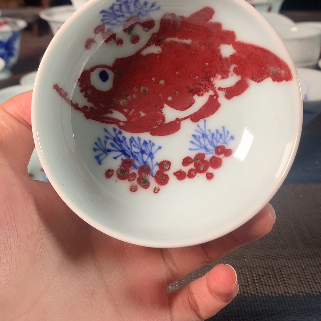 杯原矿青花釉里红瓷器