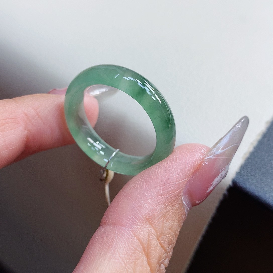 翡翠戒指未镶嵌24号