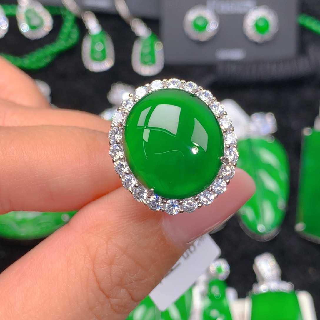 翡翠戒指银S925镶嵌翡翠