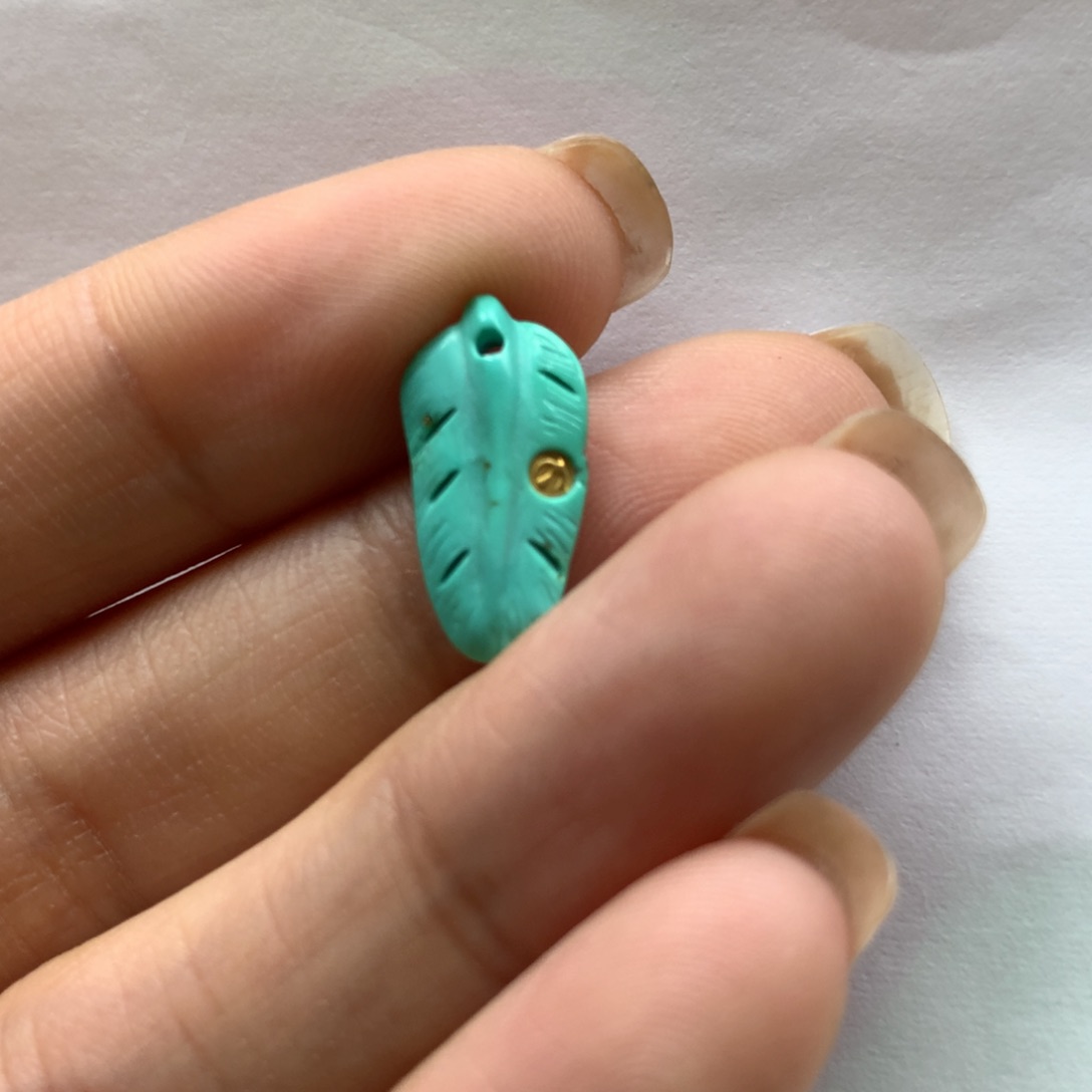 绿松石配饰未镶嵌