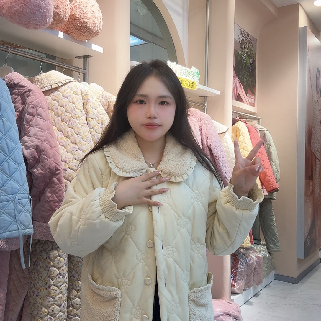 知***乐三醋酯纤维B34D258奶白色 2X L