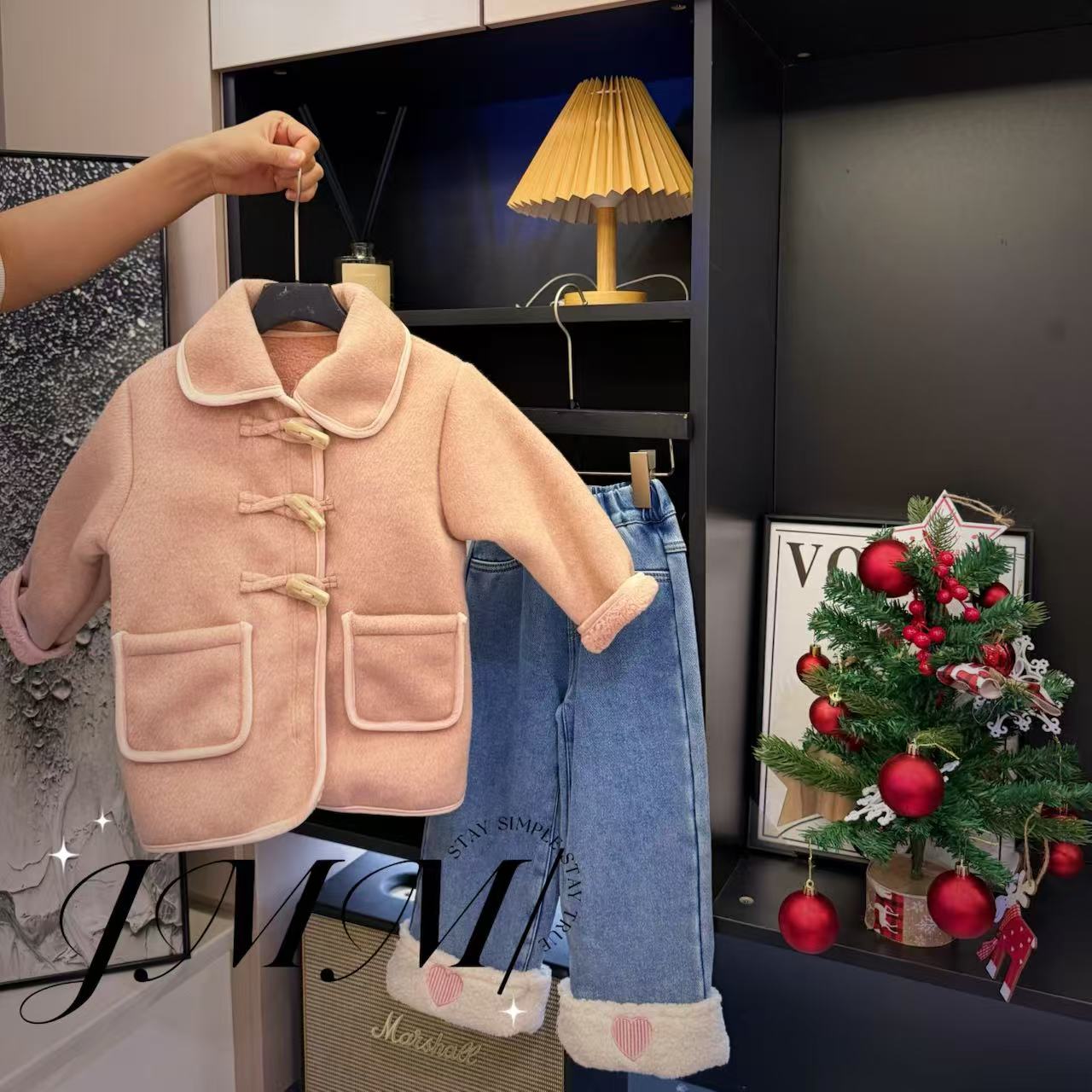 F031【秋冬款】2024设计师设计时尚走秀加绒大妮外套