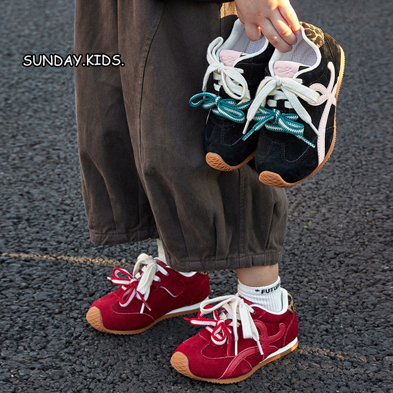 女童运动鞋学院风秋季新款复古耐磨男童徳训鞋轻便透气韩版阿甘鞋