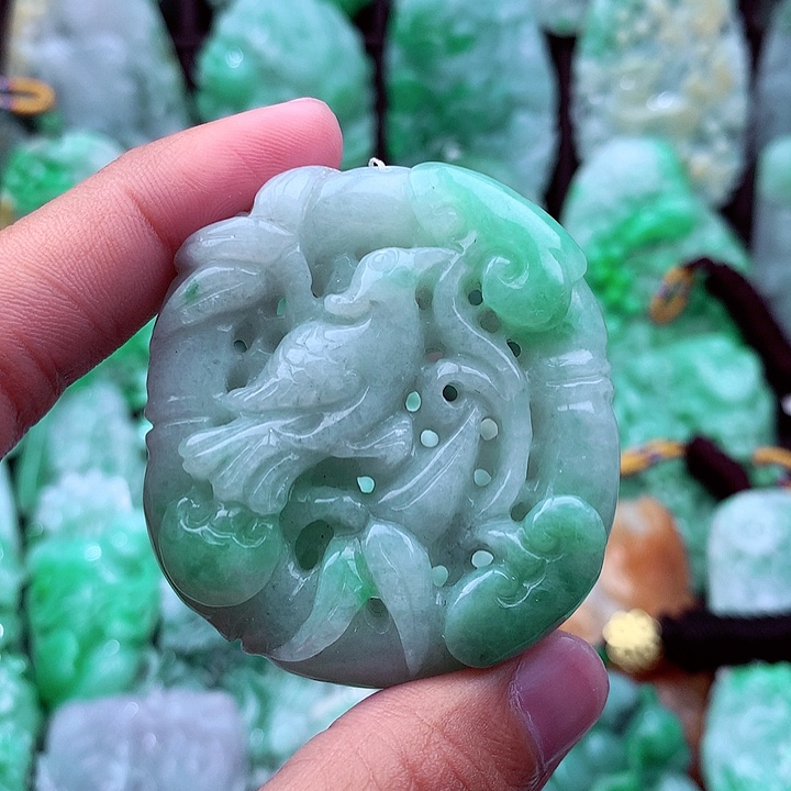 翡翠吊坠(不含链)未镶嵌