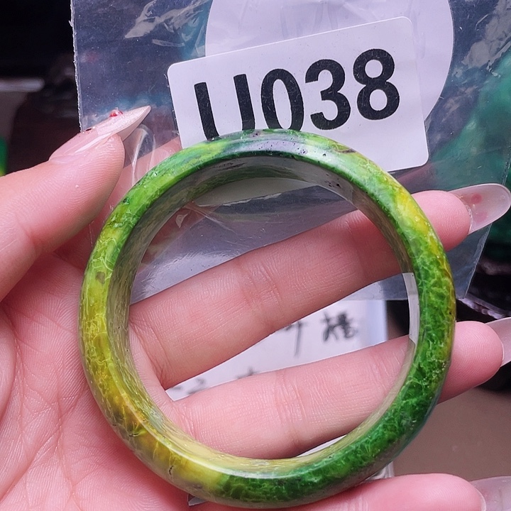 湖北十堰原矿绿小松