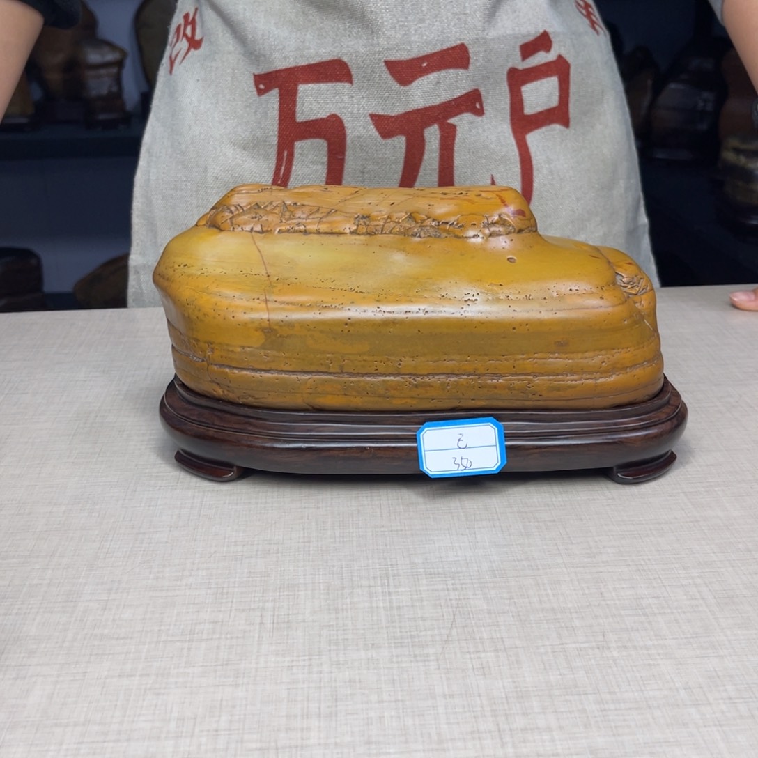 已***置石材广西大化彩玉石配底座