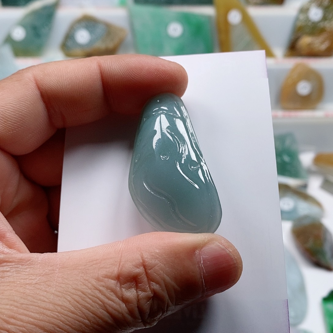 翡翠未镶嵌颈饰乐凡珠宝翡翠挂件