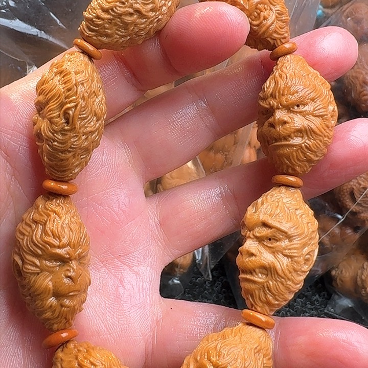 橄榄核吊坠橄榄大圣