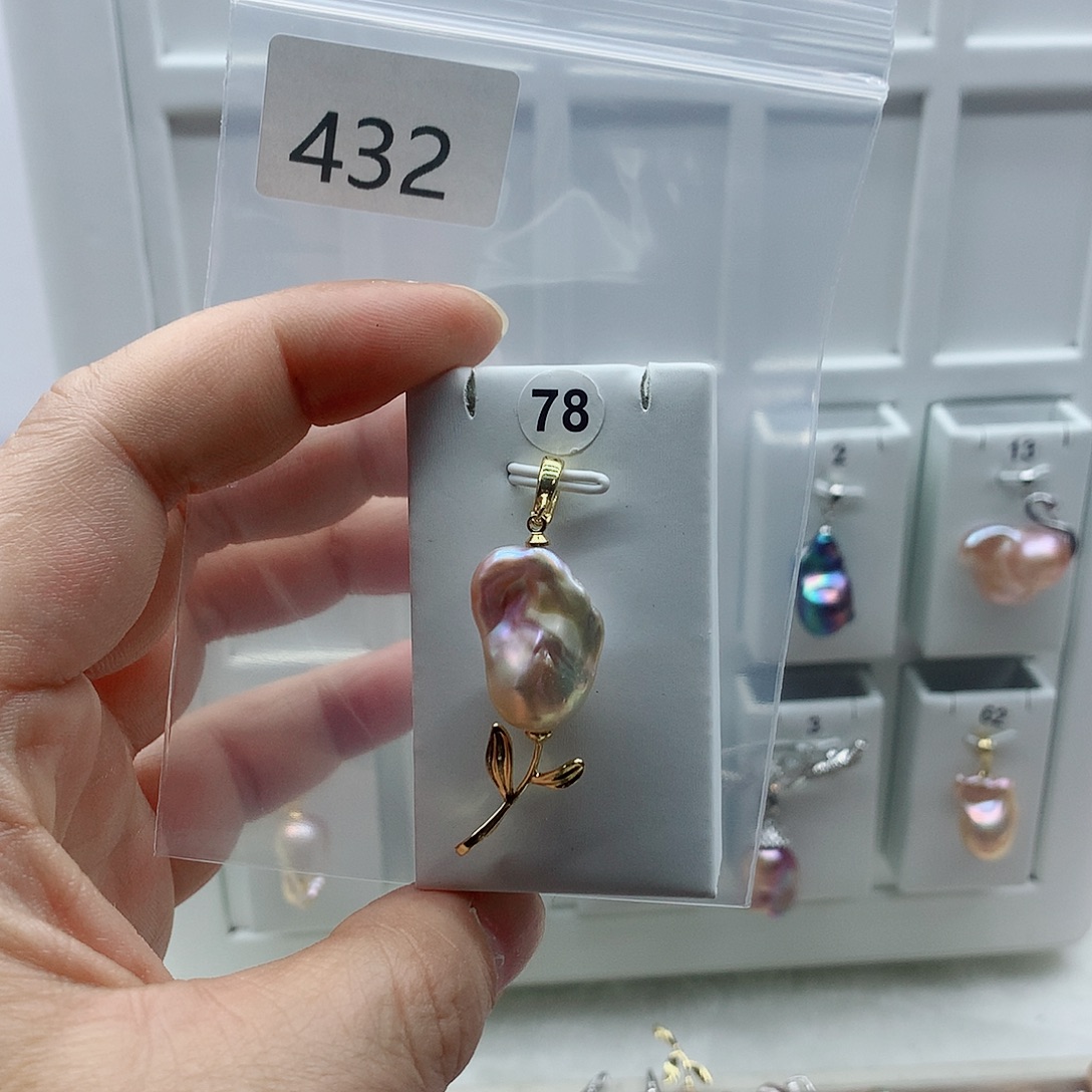 合金吊坠(不含链)淡水珍珠