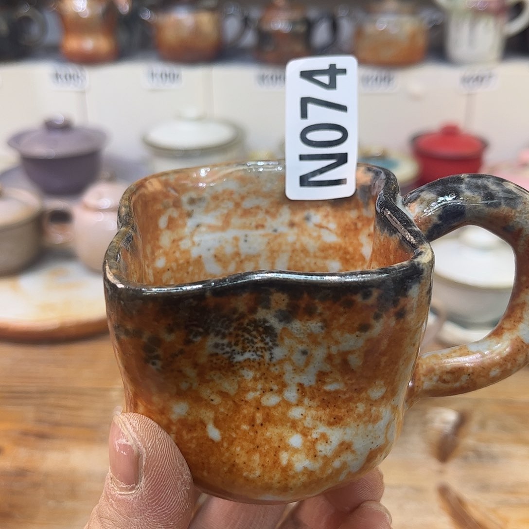 朱泥茶杯陶瓷艺术品