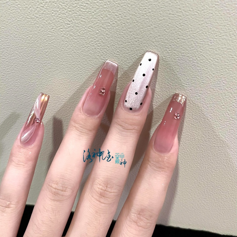 【纯手工】点点新潮流穿戴甲长款显白猫眼波点高级裸色穿戴甲美甲