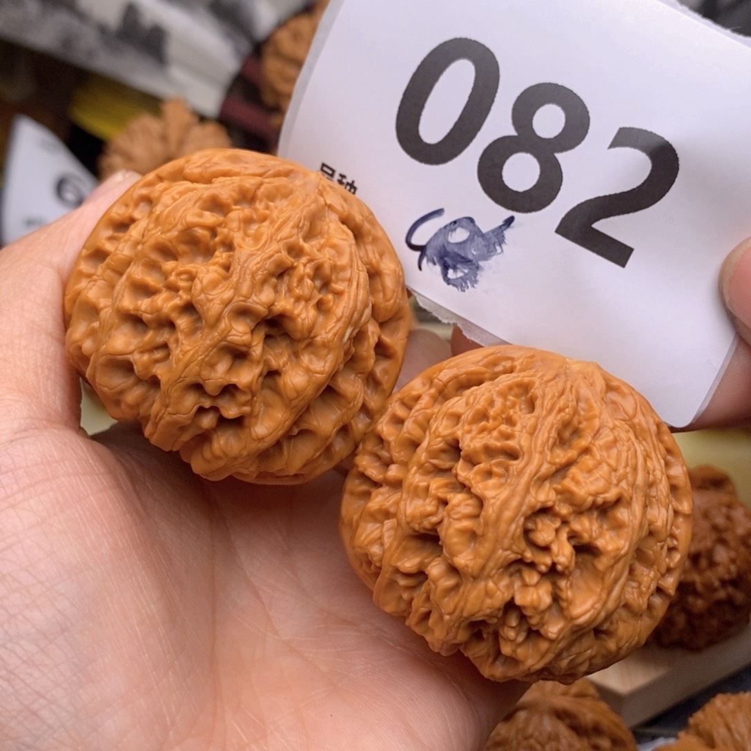 文玩核桃把件082号46粗筋