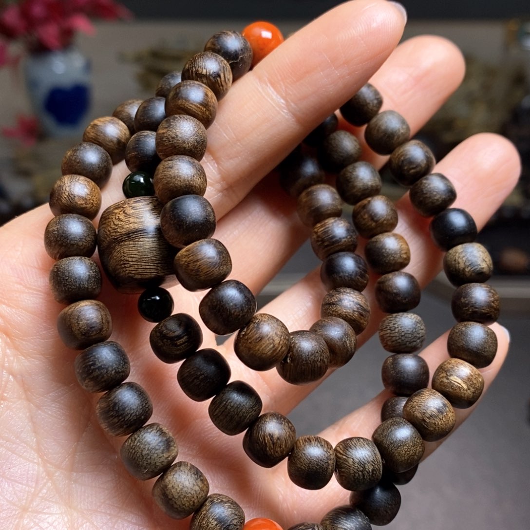 沉香手串越南芽庄紫棋瘤疤0.6×0.8设计