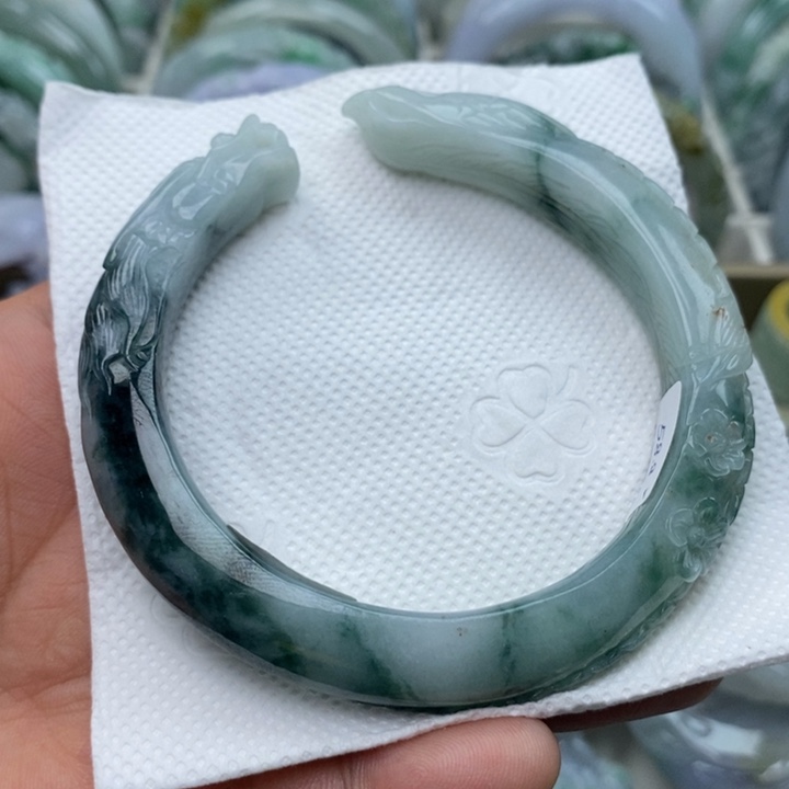 翡翠未镶嵌手镯58.6龙凤