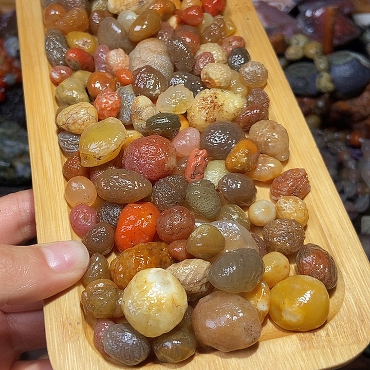 玛瑙/玉髓珠宝半成品未镶嵌用****4