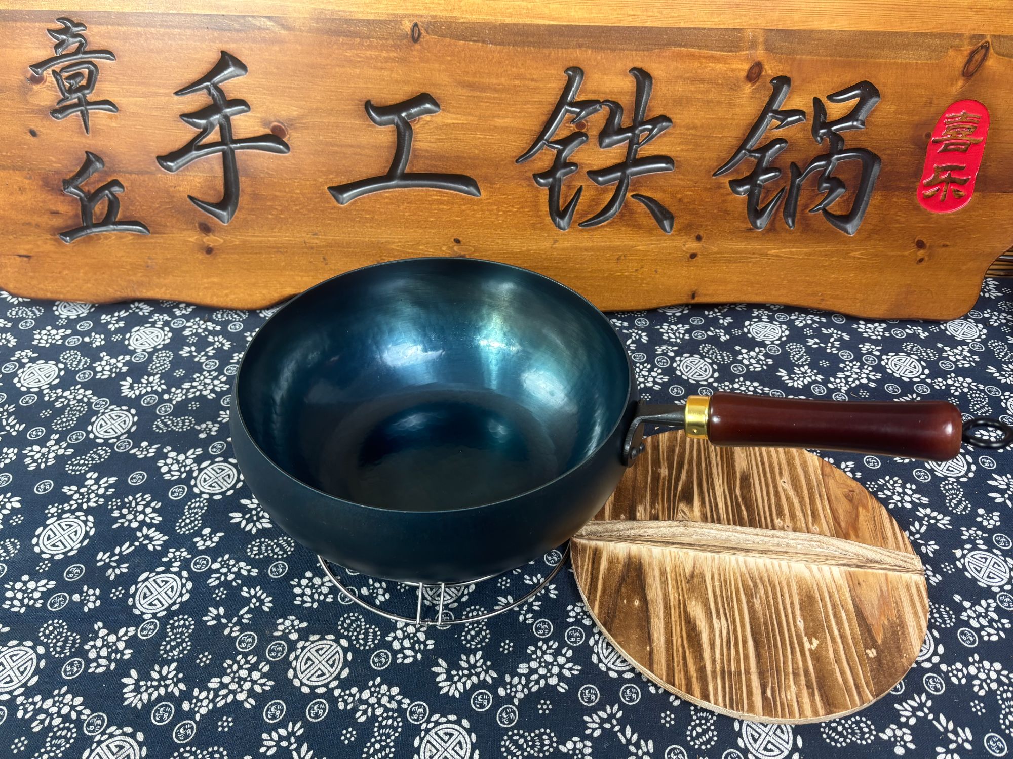 章丘镜面大肚锅免开锅无涂层物理不粘锅