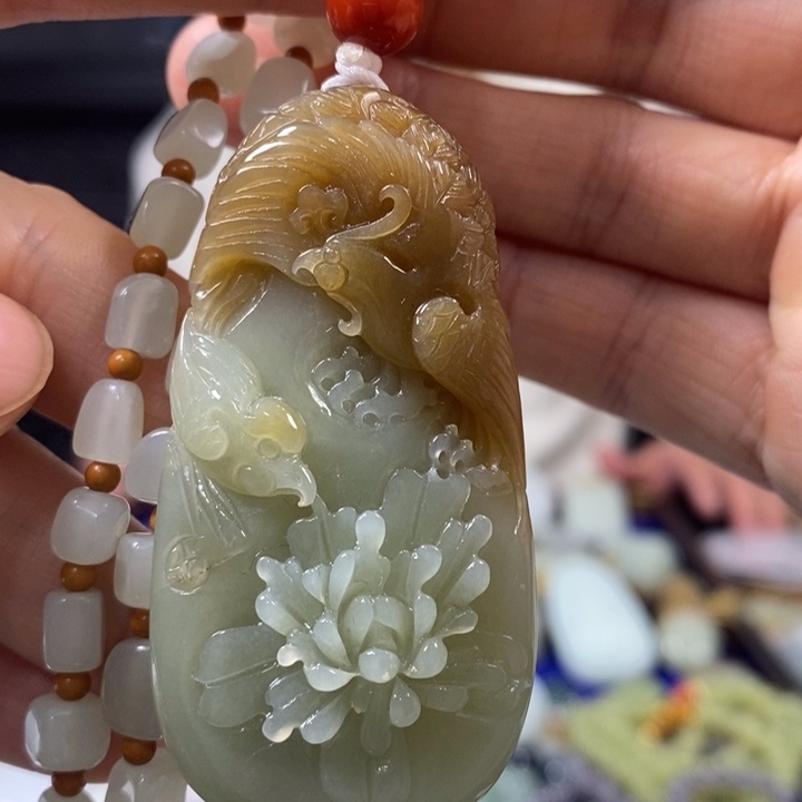 和田玉挂件未镶嵌s****0