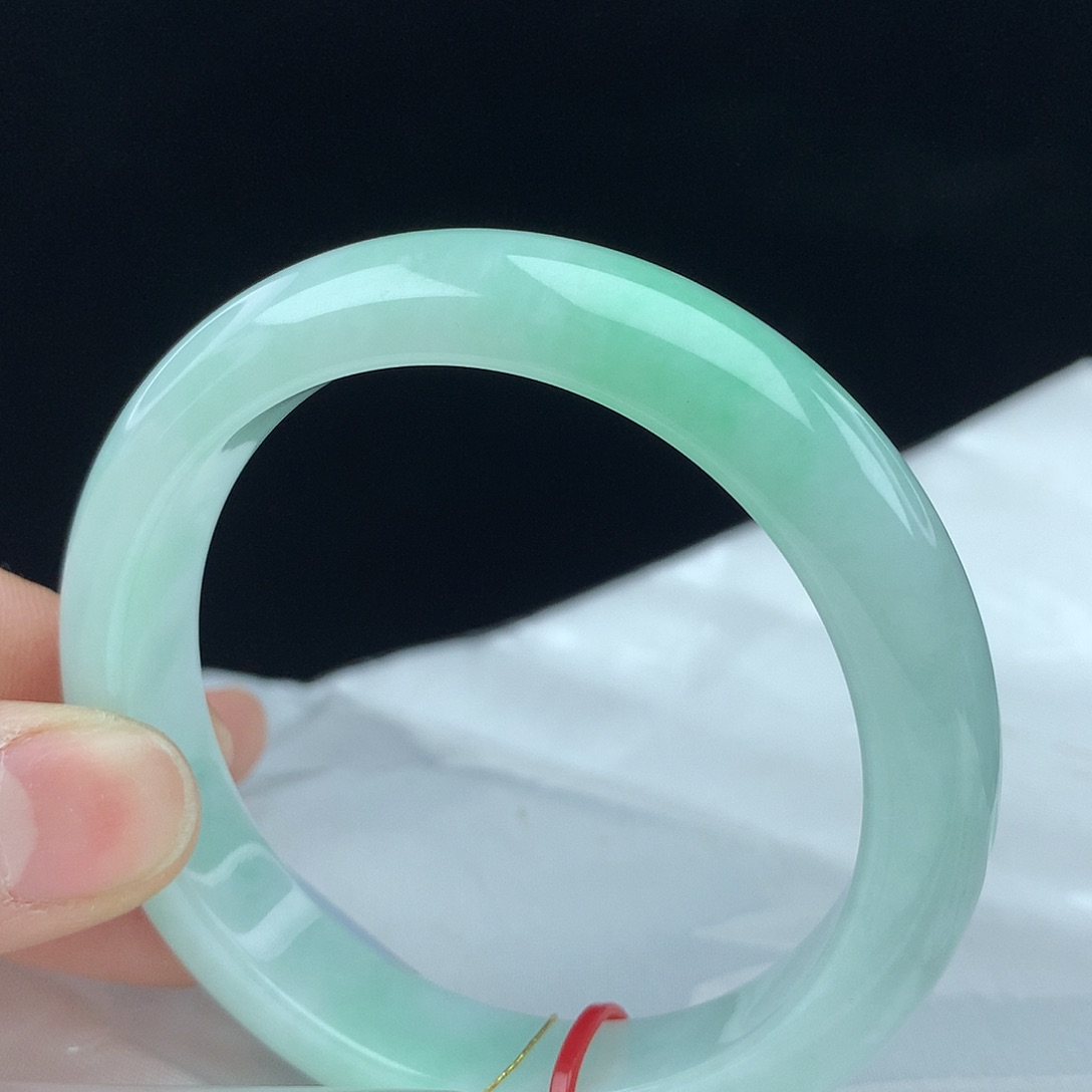 翡翠手镯未镶嵌55圈2114