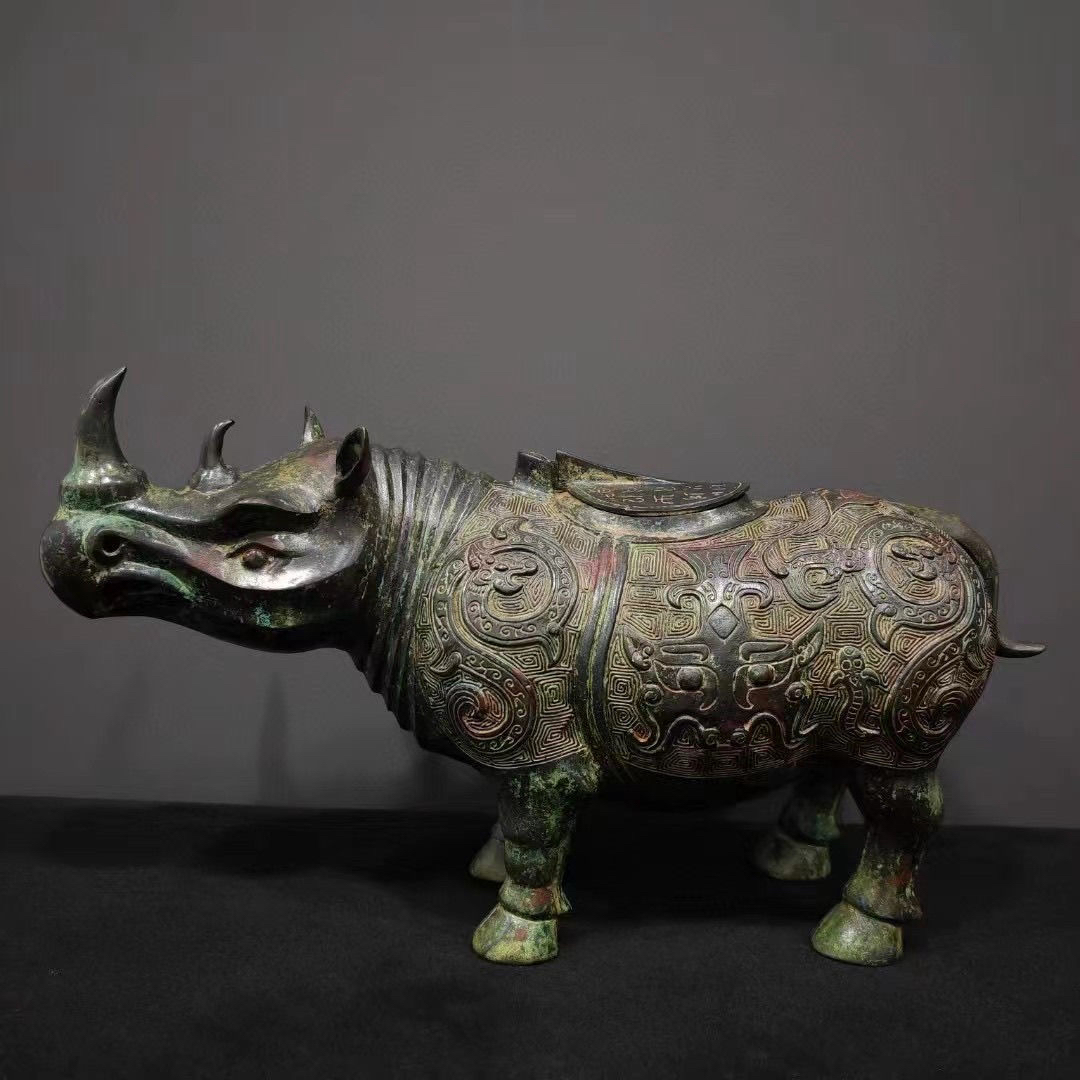 仿西周青铜犀牛尊酒器家具装饰古玩收藏开业乔迁日常伴手礼品 