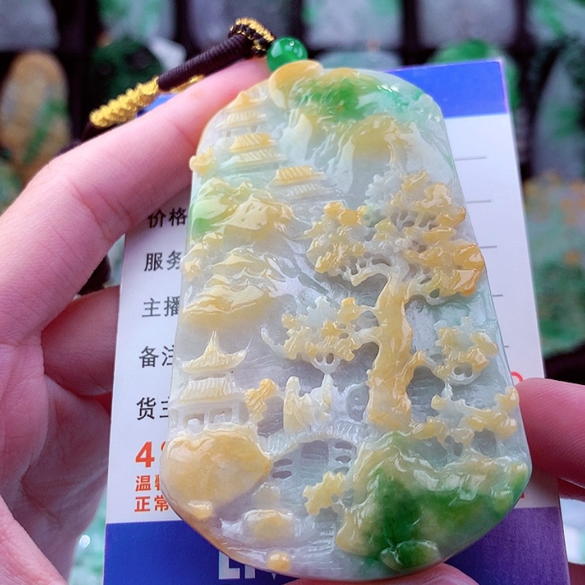 【闪购商品】翡翠颈饰未镶嵌天然