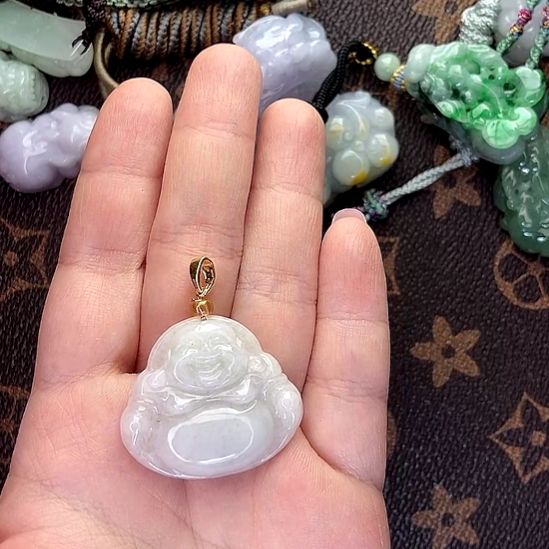 翡翠未镶嵌挂件11