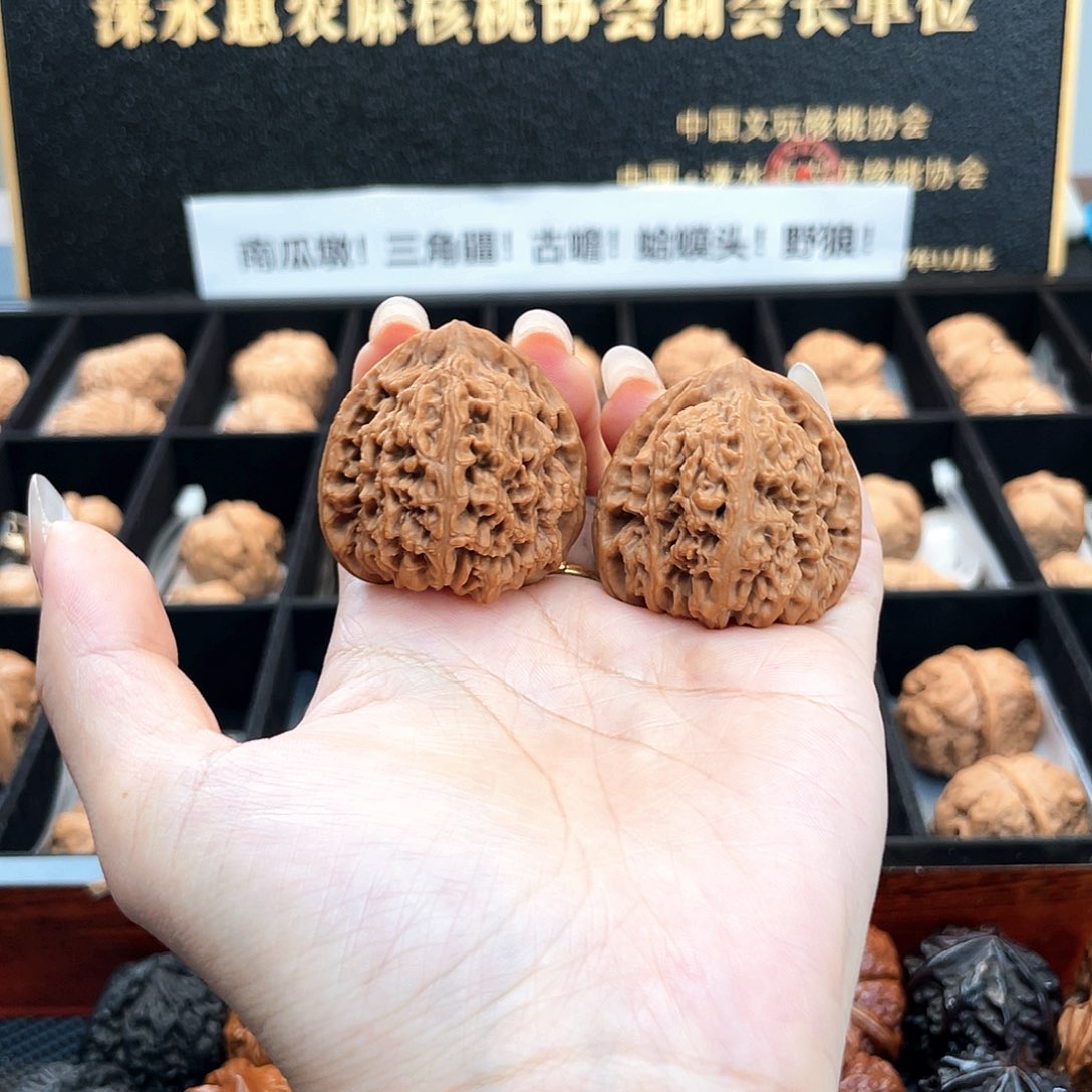 把件文玩核桃尹****37三角疆全品➕毕业级大团圆37S2