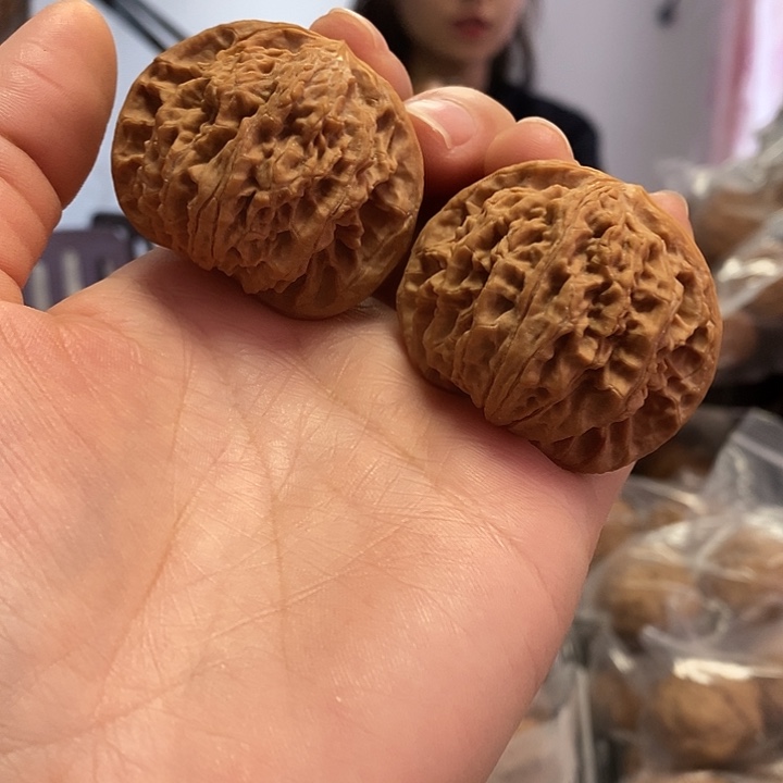 把件文玩核桃43老款狮子头老树