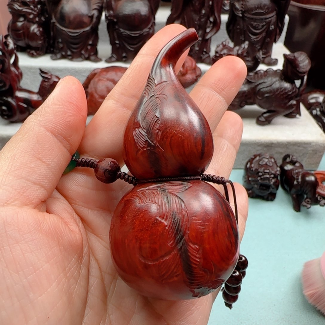 小叶紫檀把件葫芦