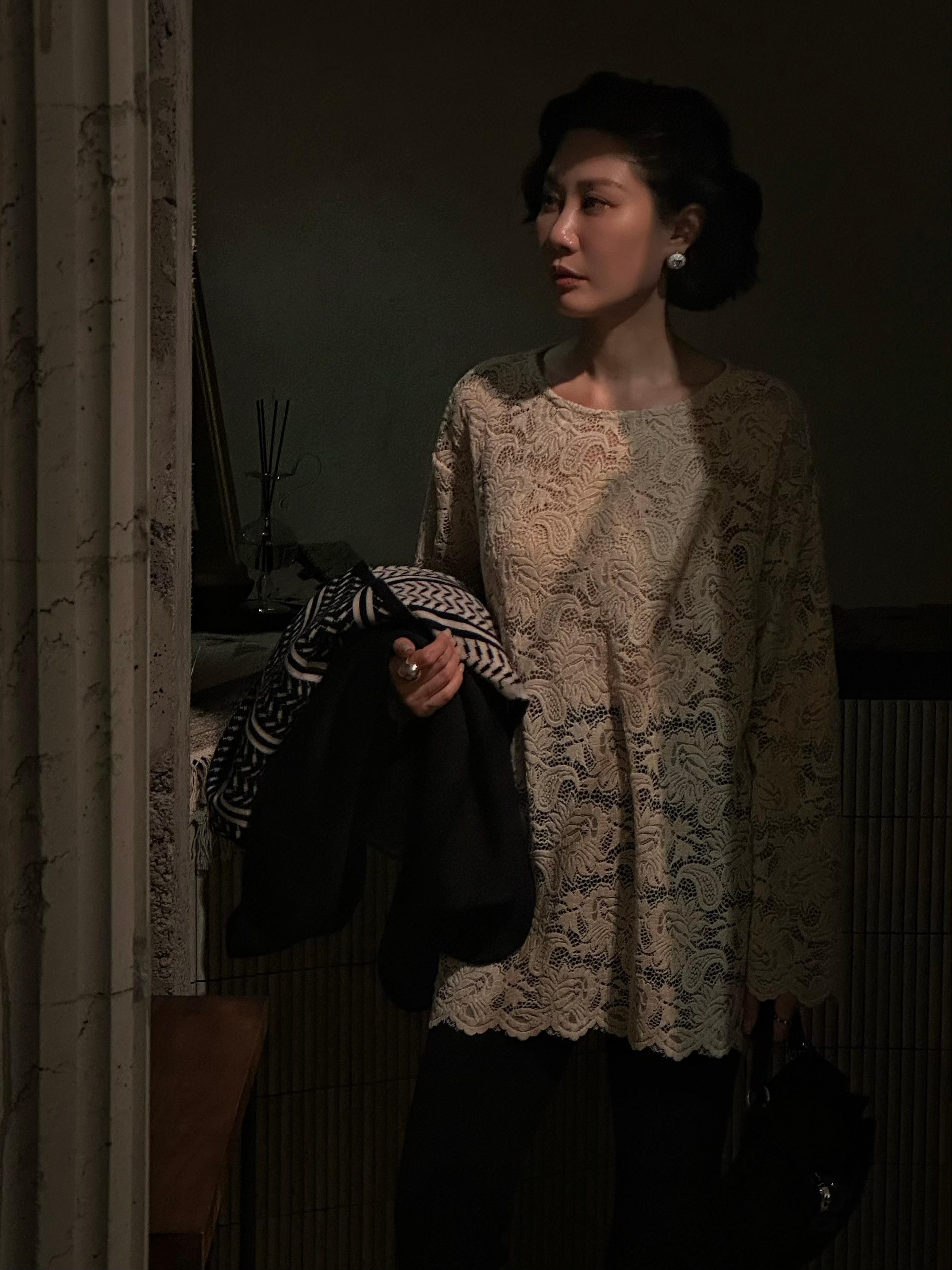 WUWUSTUDIO【罗曼蒂克】法式镂空磨毛感重工重磅刺绣钩花上衣3494