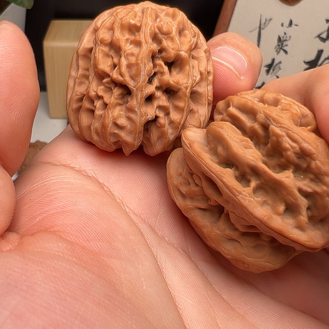 清***和吊坠文玩核桃玉柱