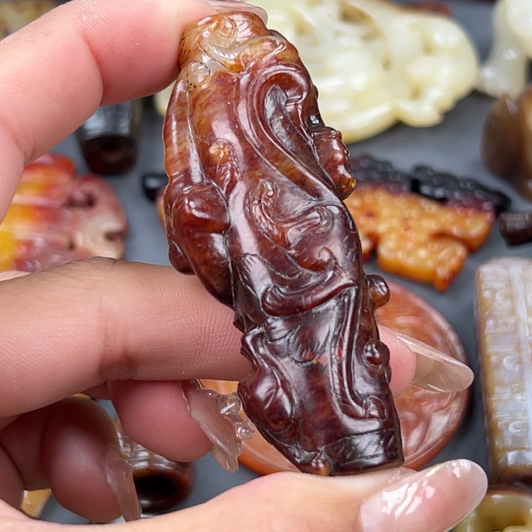 和田玉（糖玉）颈饰未镶嵌∽****∽