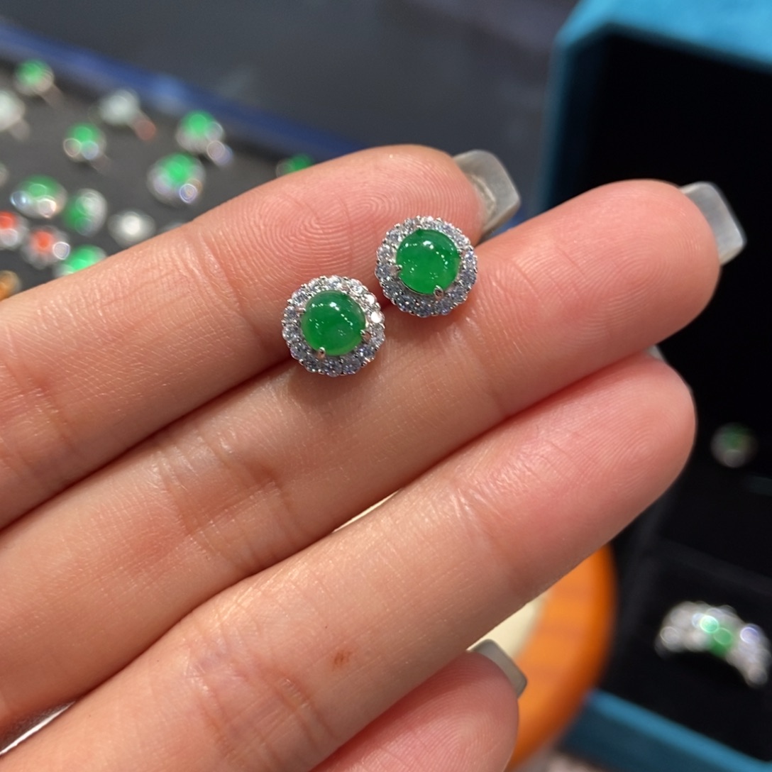 翡翠银S925镶嵌耳饰天然缅甸