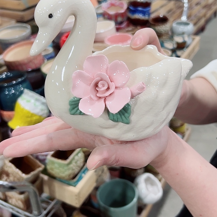 有孔.凑满10元发货多肉陶瓷花盆！