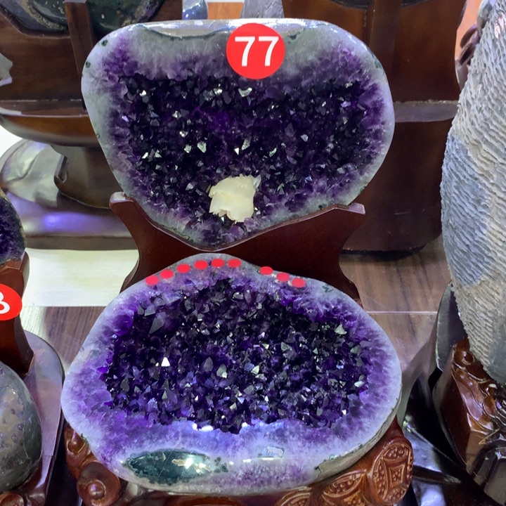 紫晶大型摆件（非配饰）未镶嵌