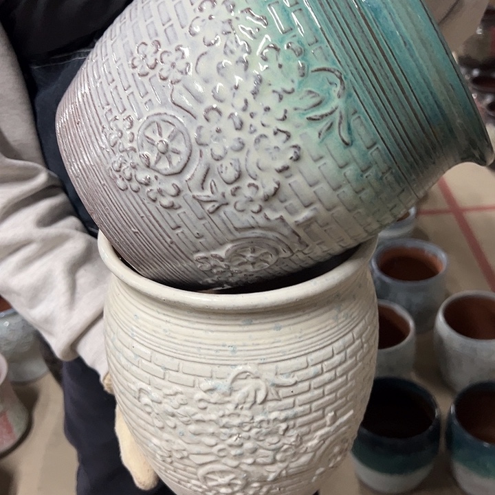 高度22厘米口20厘米