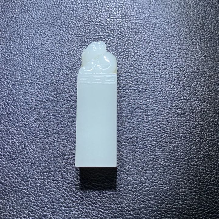 和田玉颈饰未镶嵌布**生