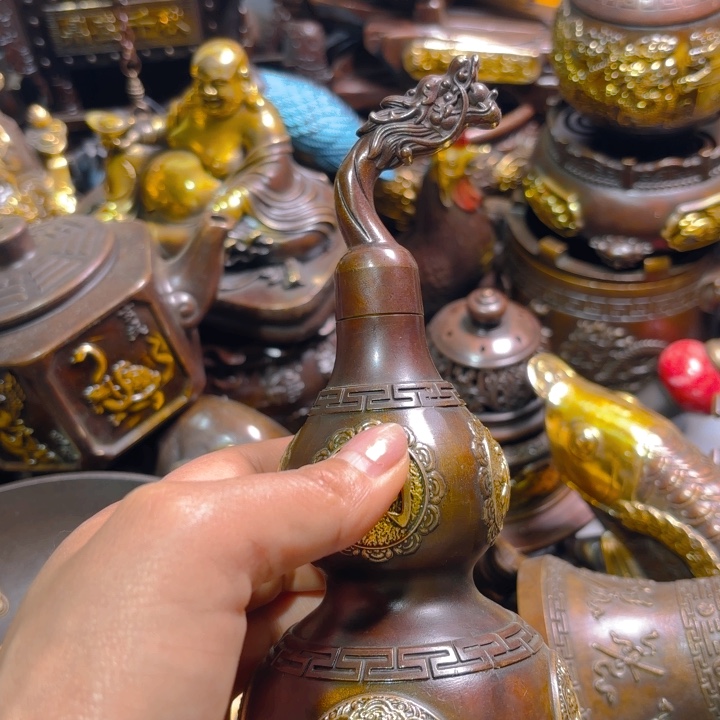 铜器摆件收收藏藏