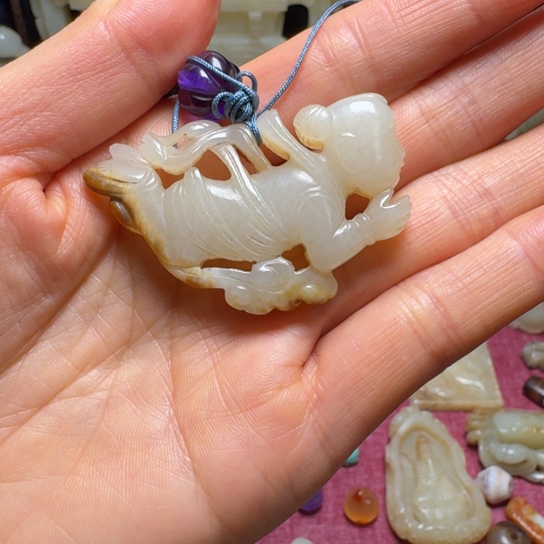 和田玉（糖玉）挂件未镶嵌啄*鸟