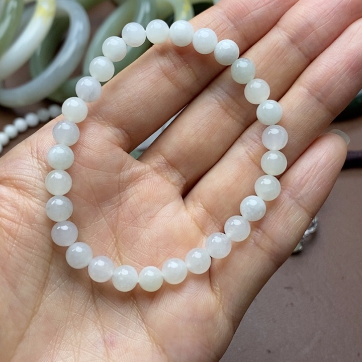 和田玉未镶嵌颈饰卡6