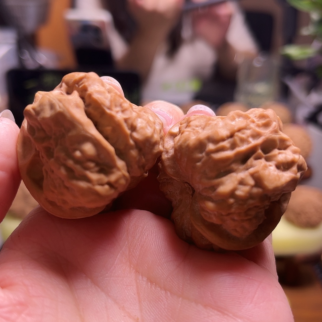 狮***兄文玩核桃把件36尺白茬蛤蟆88