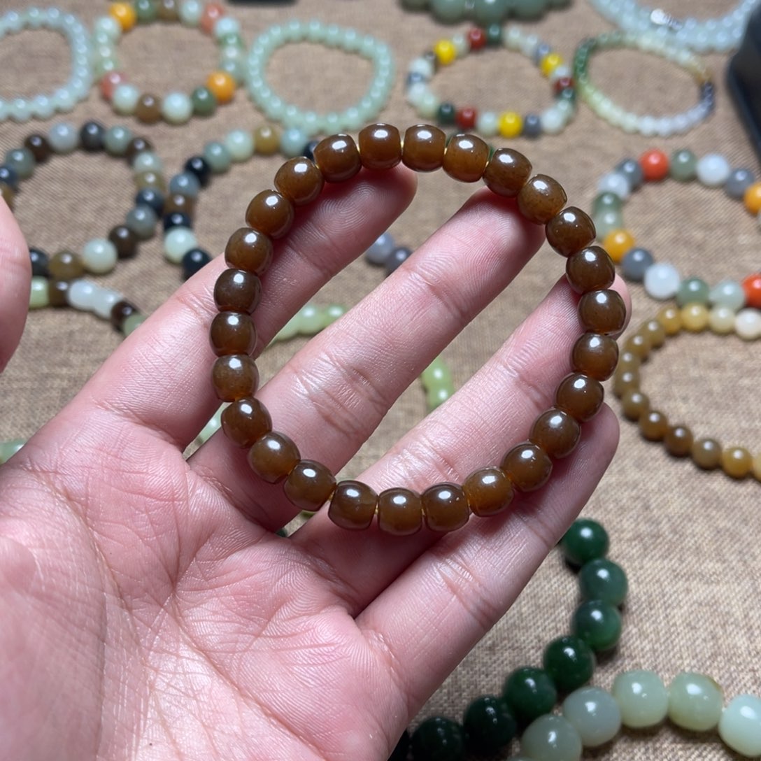 玲***玲和田玉未镶嵌手链